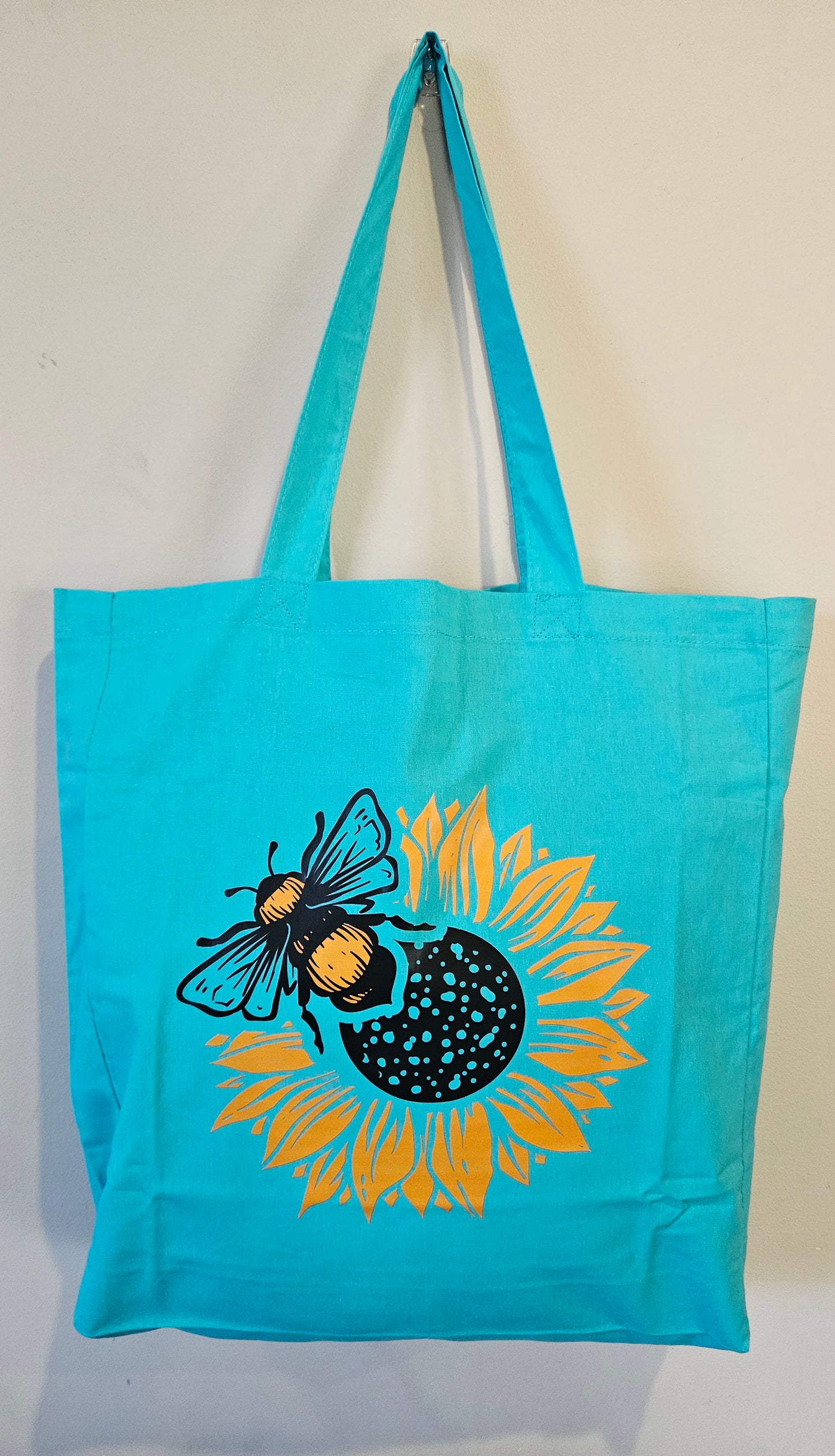 Bee and sunflower