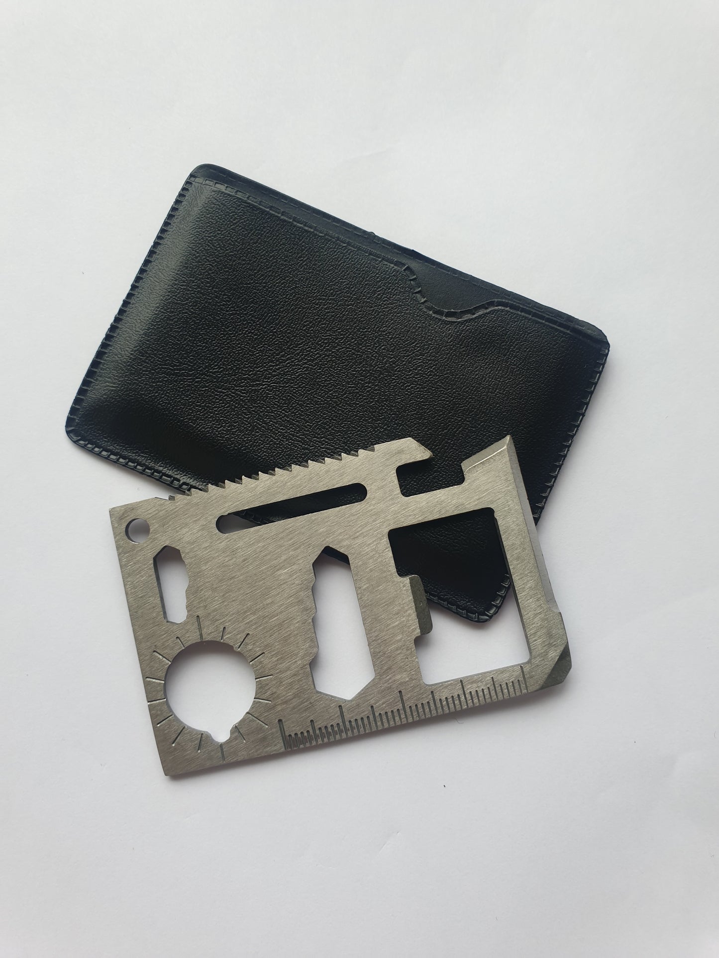 Multi tool card