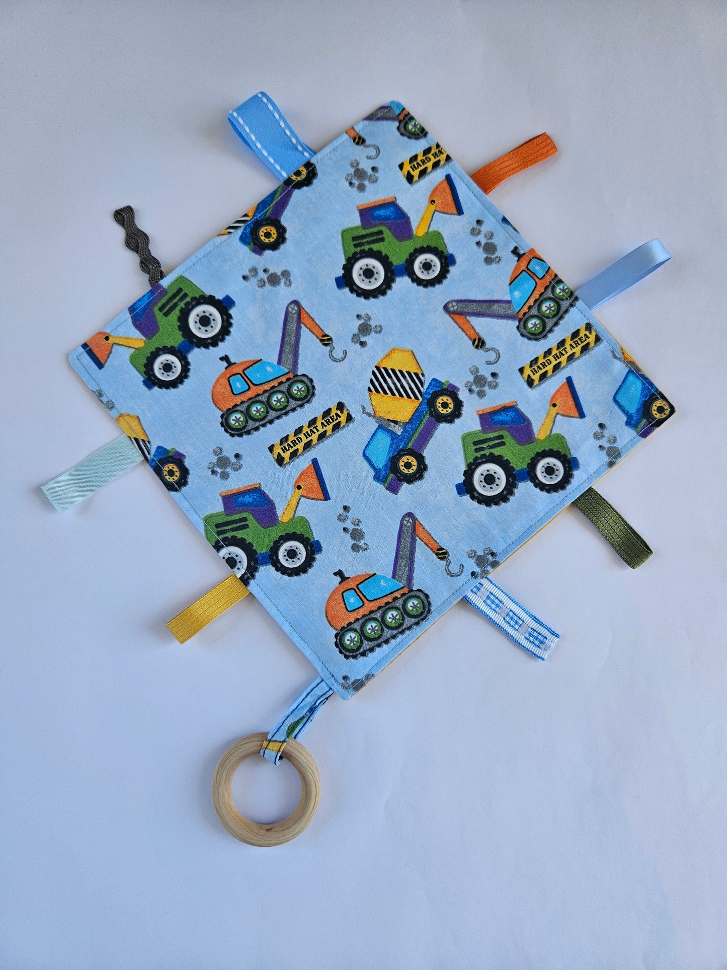 Crinkle square baby toy