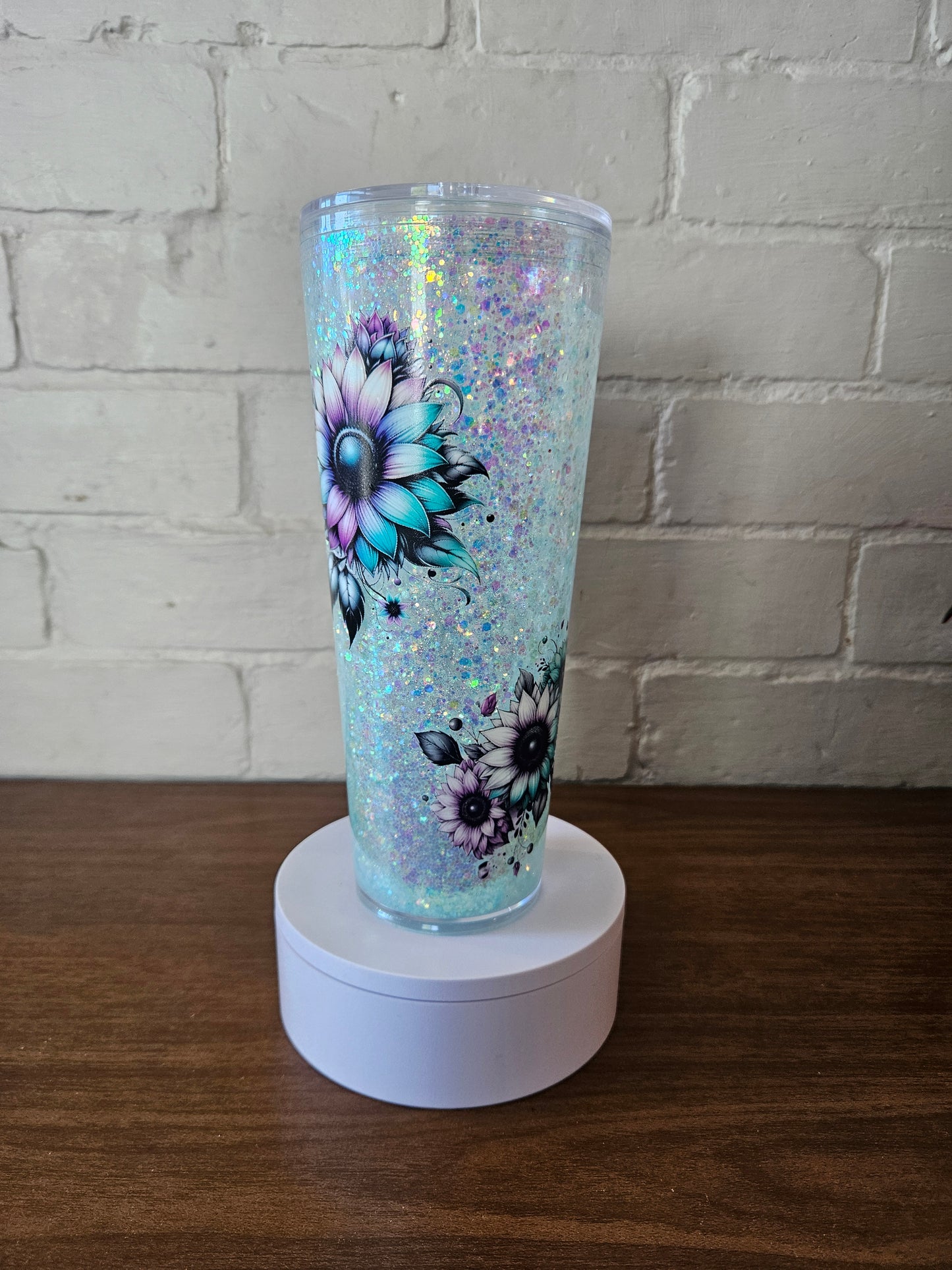 Sunflower 24os snowglobe tumbler