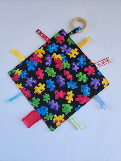 Crinkle square baby toy